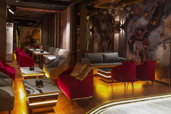 AREA LOUNGE REPLAY PIK